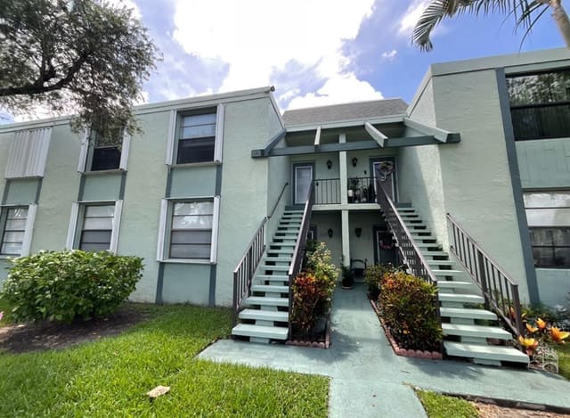7341 NW 18th Street 205, Margate, FL 33063