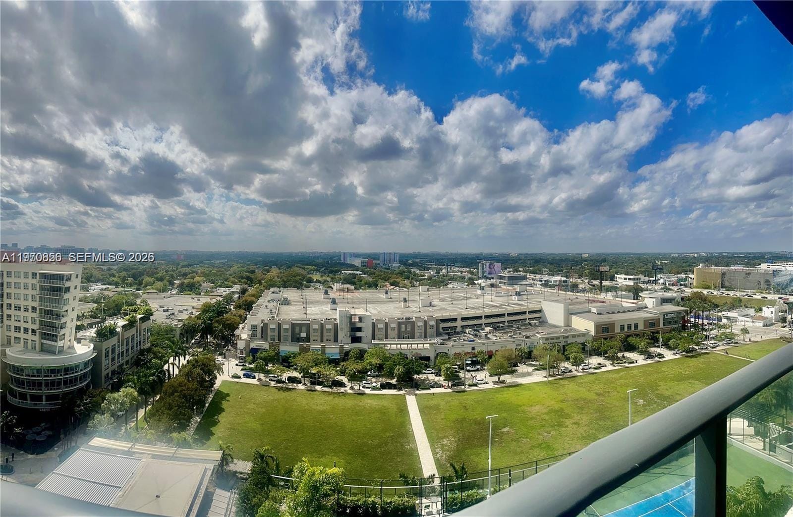 121 NE 34th Street 1416, Miami, FL 33137 photo 4