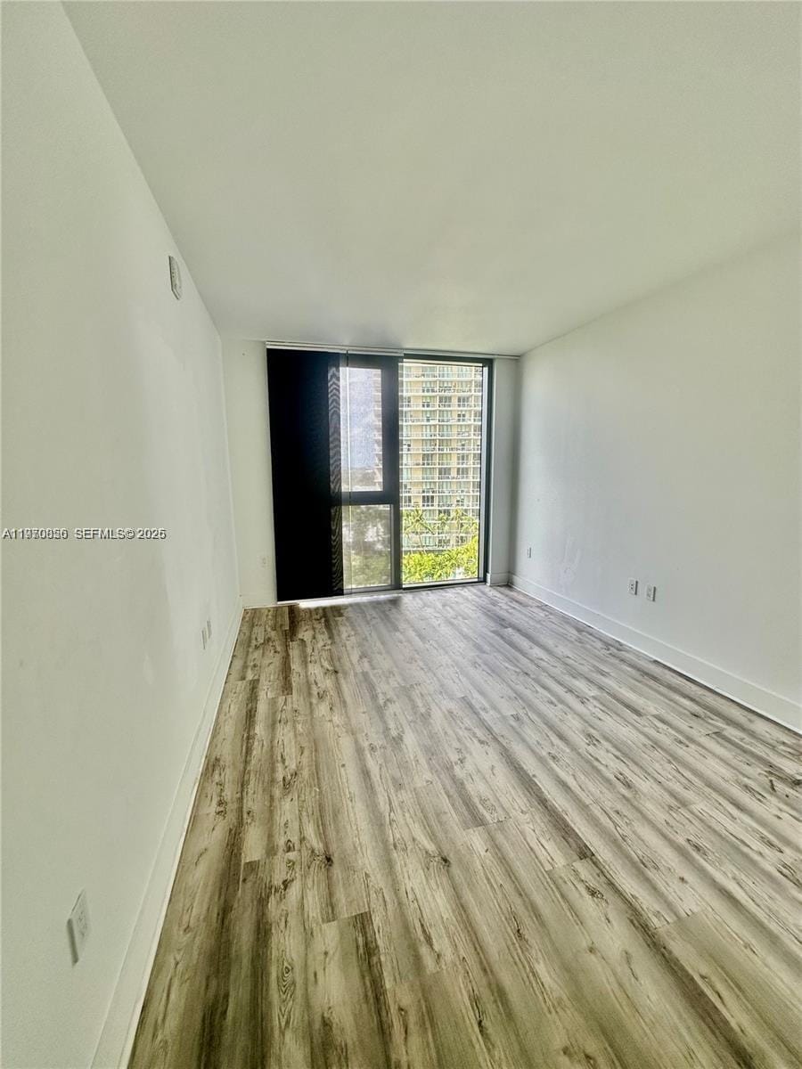 121 NE 34th Street 1416, Miami, FL 33137 photo 6