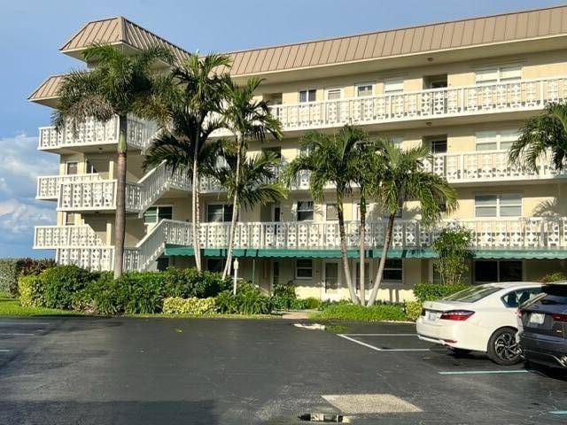52 Yacht Club Drive 308 — photo 4