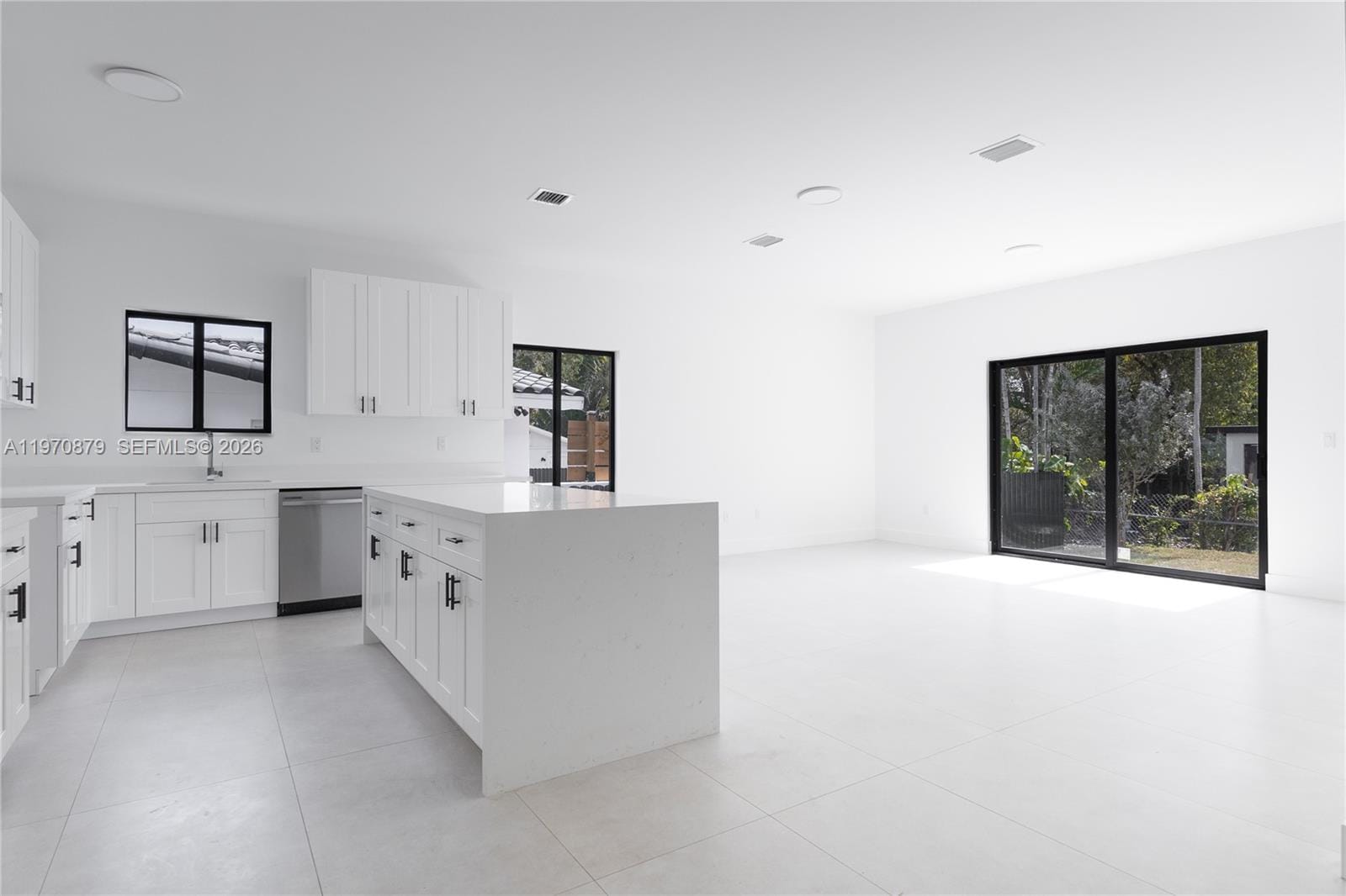 1494 NE 117th Street, Miami, FL 33161 photo 4