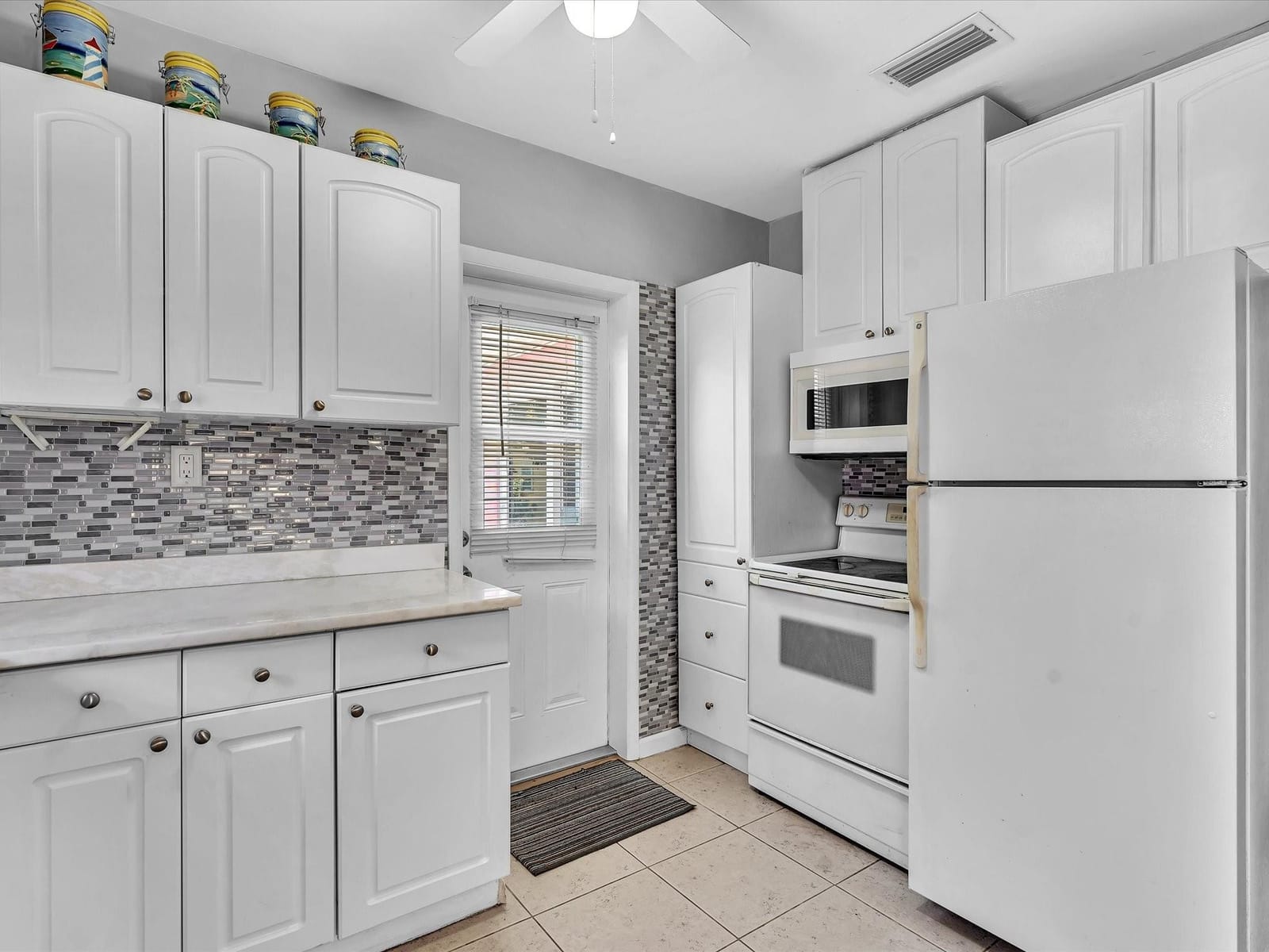 1835 Roosevelt Street, Hollywood, FL 33020 photo 13