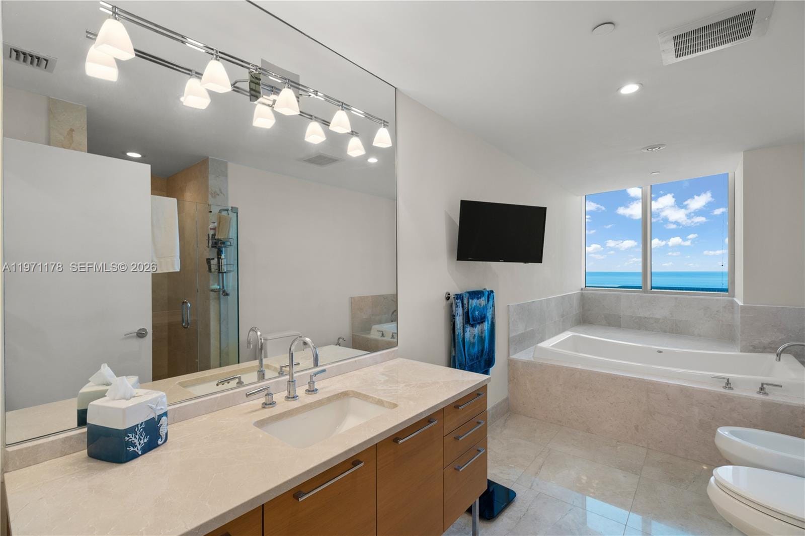 17001 Collins Avenue 4608, Sunny Isles Beach, FL 33160 photo 16