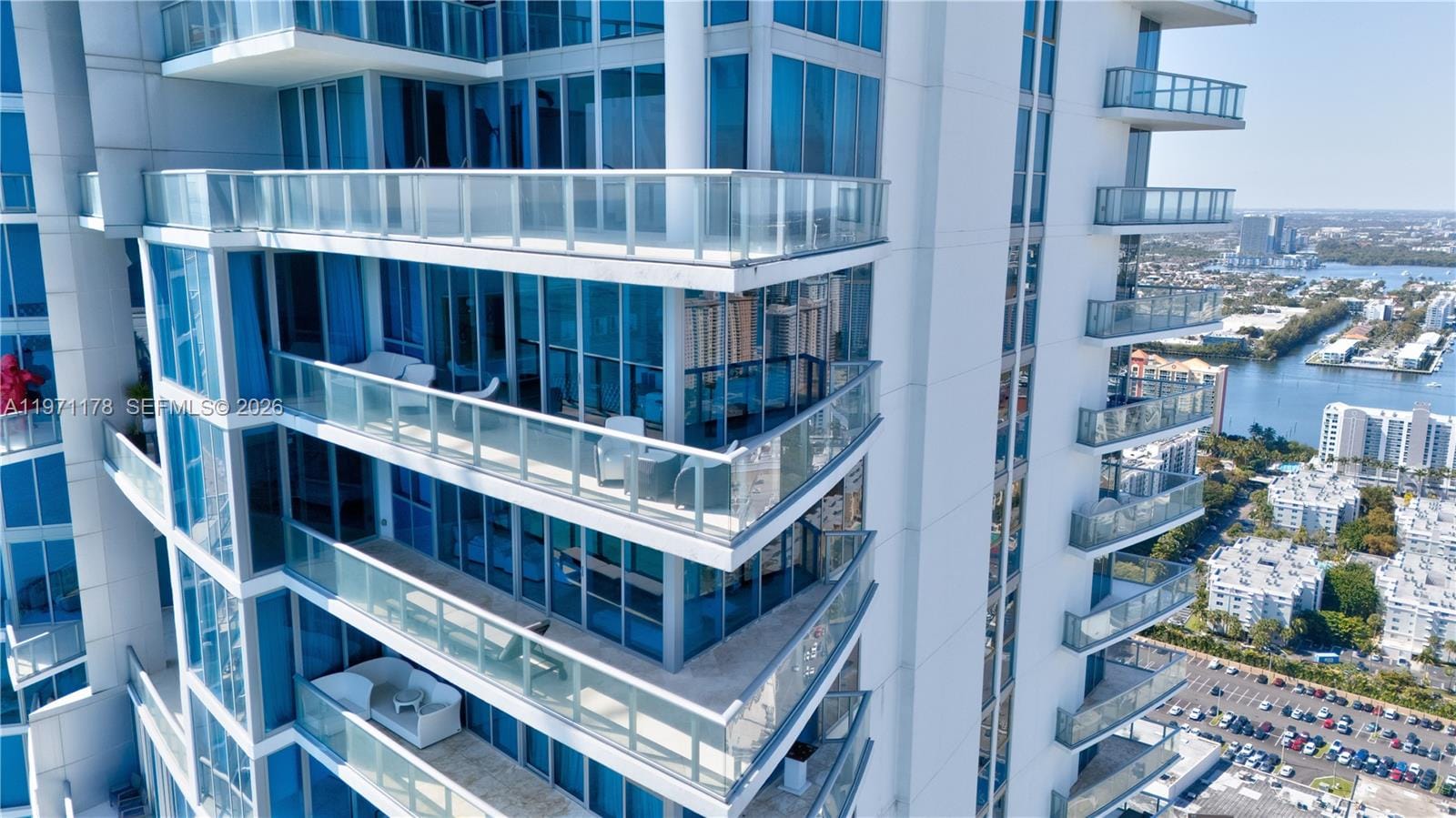 17001 Collins Avenue 4608, Sunny Isles Beach, FL 33160 photo 18