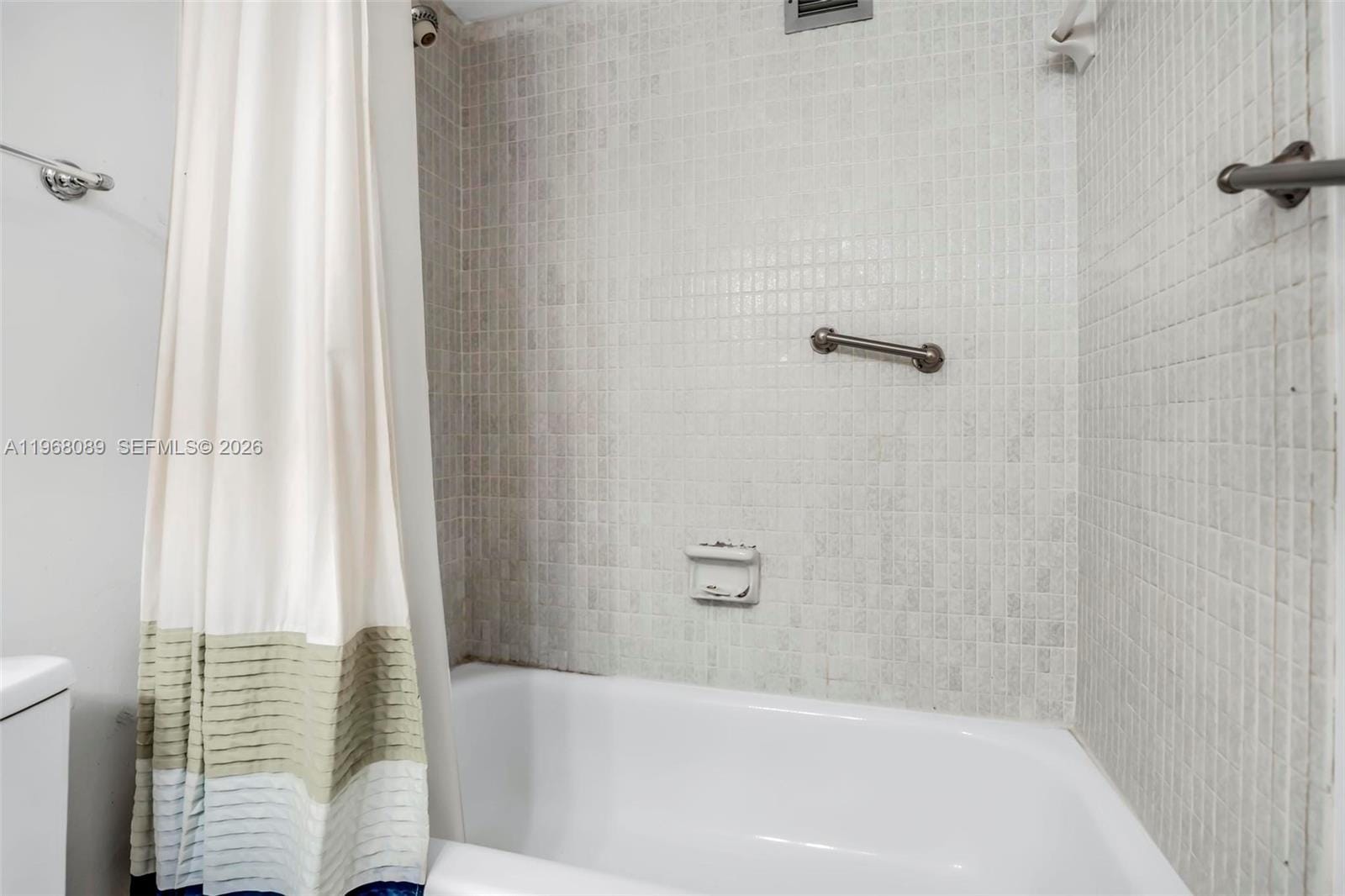 801 Three Islands Boulevard 111, Hallandale Beach, FL 33009 photo 23