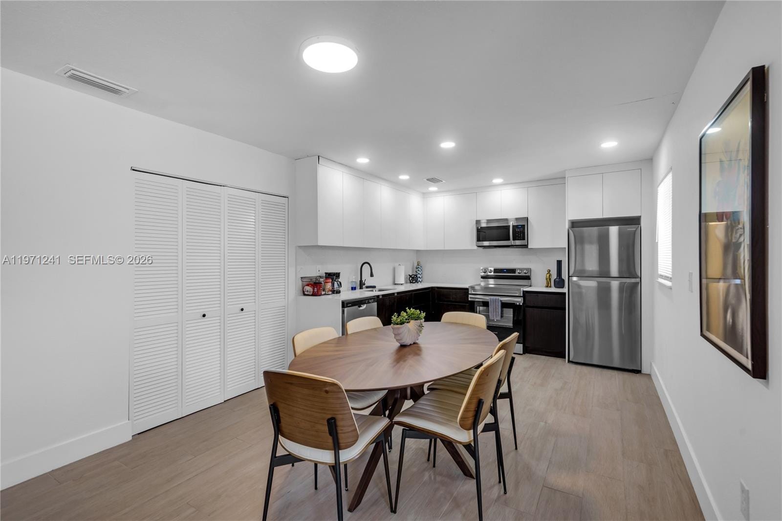 1054 NW 29th Street, Miami, FL 33127 photo 13