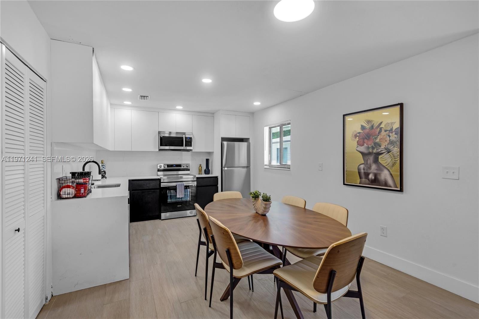 1054 NW 29th Street, Miami, FL 33127 photo 14