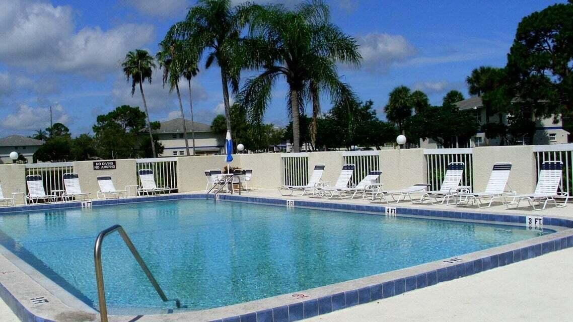 1507 SE Royal Green Circle T-104, Port St. Lucie, FL 34952 photo 17