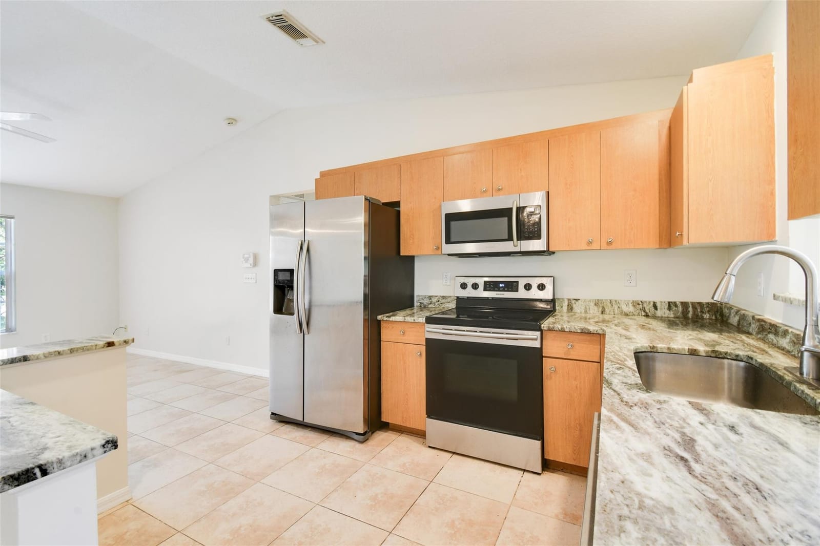 180 NW Friar Street, Port St. Lucie, FL 34983 photo 14