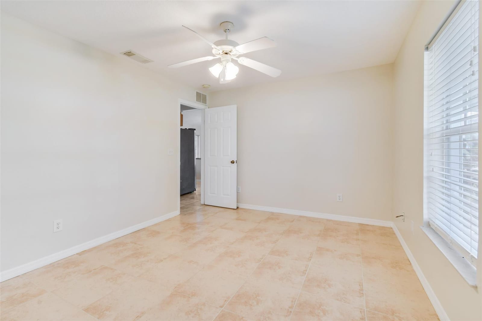 180 NW Friar Street, Port St. Lucie, FL 34983 photo 26