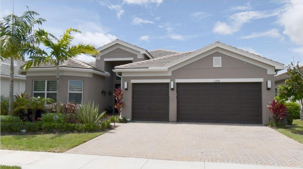 11998 SW Laguna Bay Parkway, Port St. Lucie, FL 34987, Port St Lucie