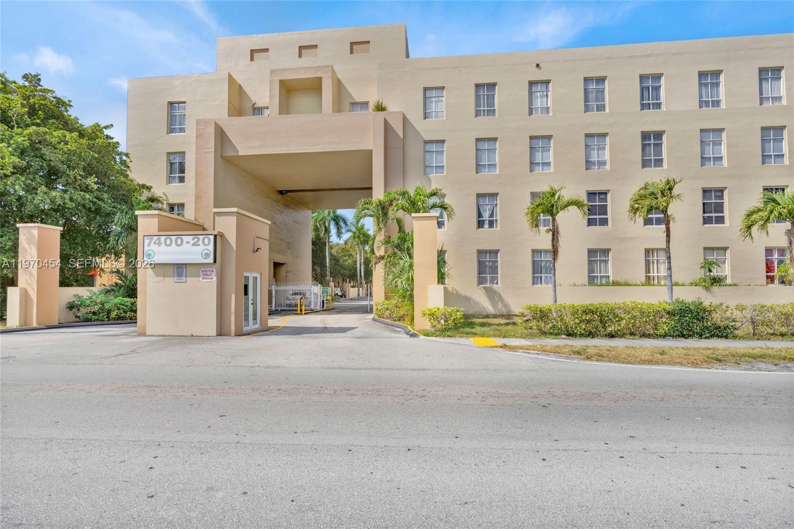 7400 W 20th Avenue 402, Hialeah, FL 33016, Hialeah
