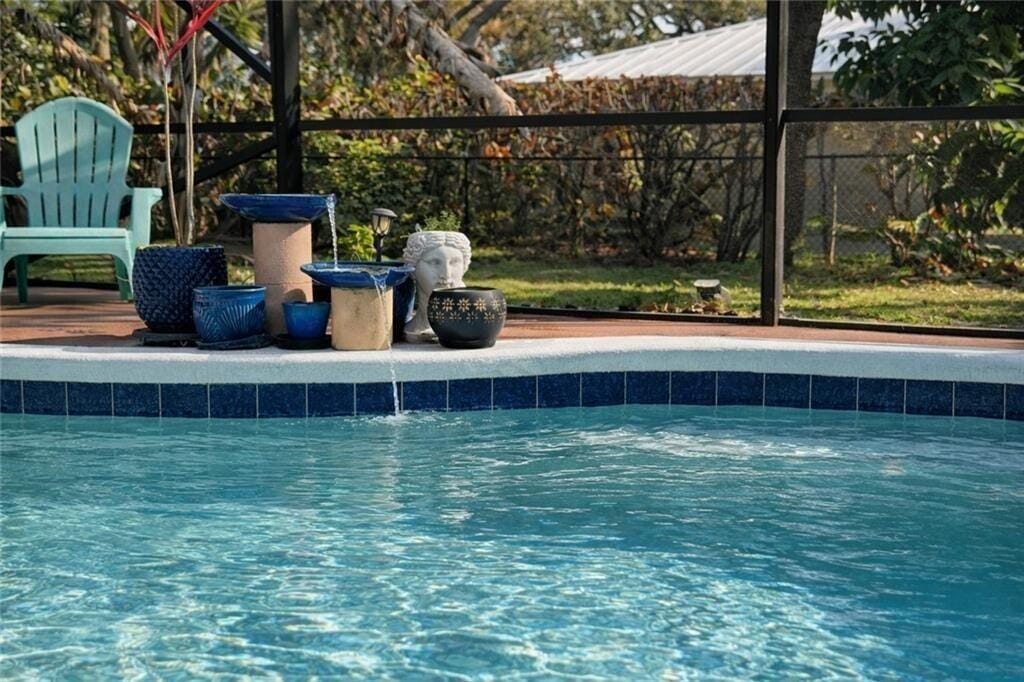 912 Coquina Lane — photo 3