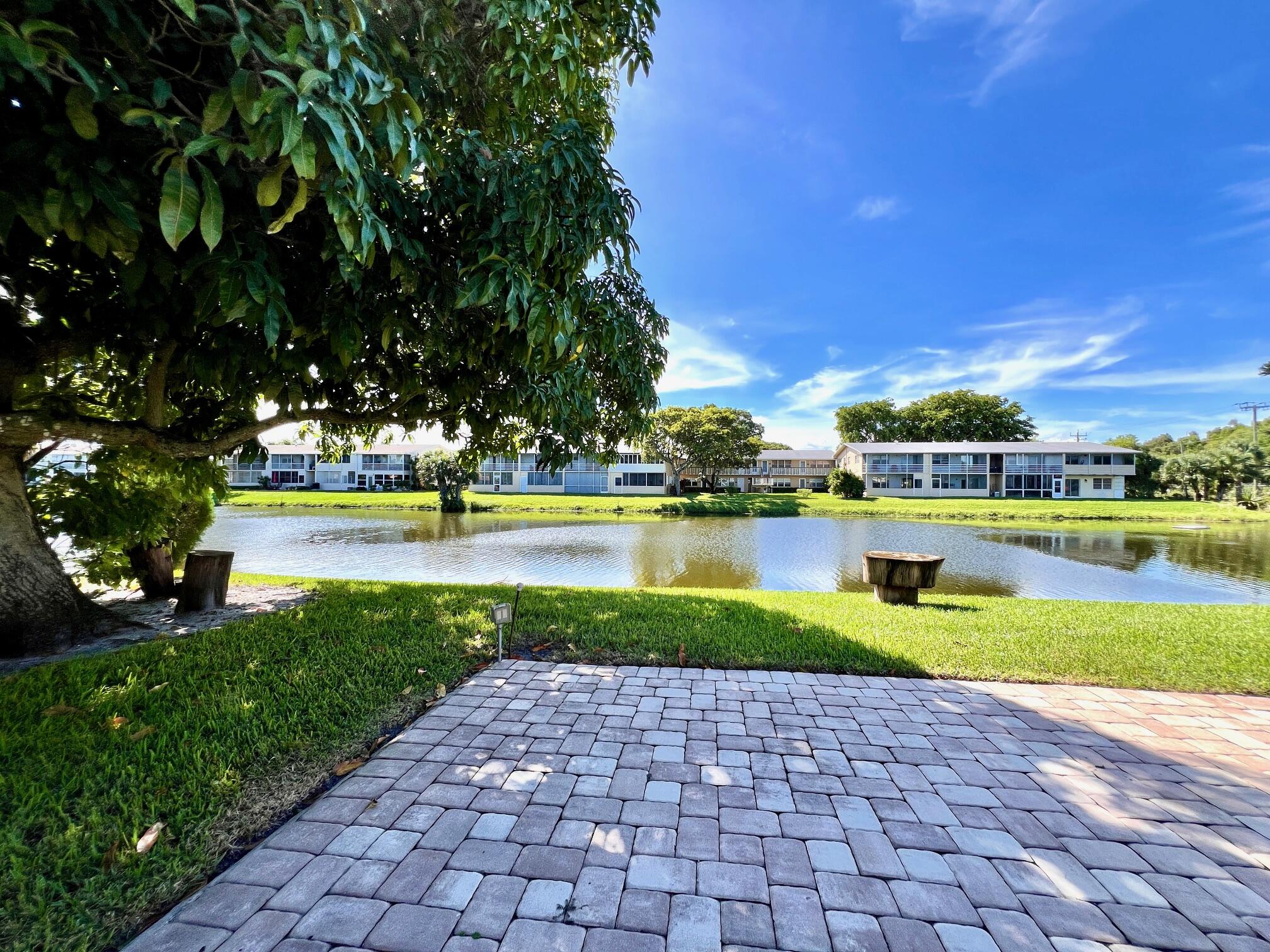 76 Sheffield D, West Palm Beach, FL 33417, West Palm Beach