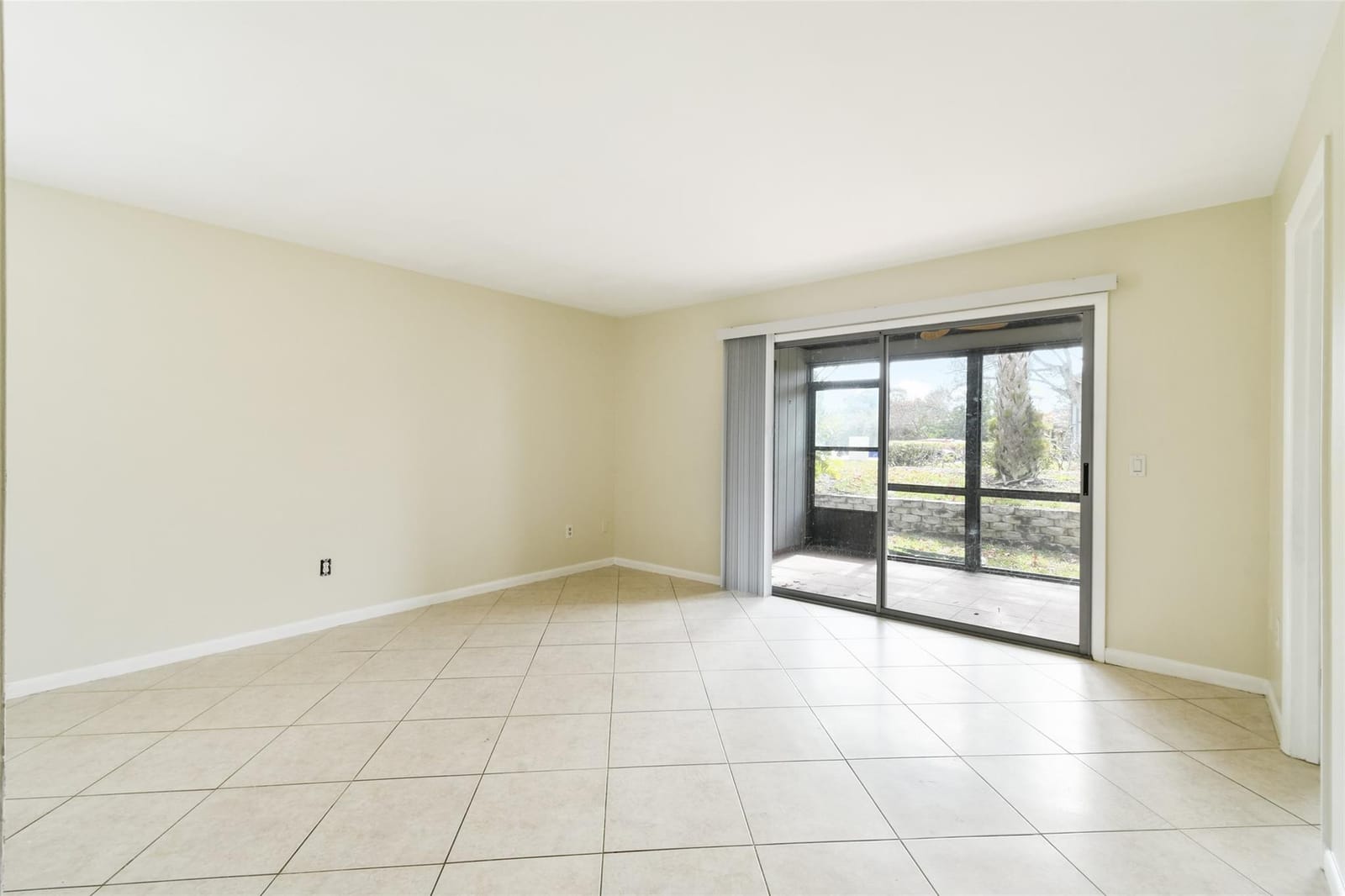 8163 SE Croft Circle C-5 — photo 4