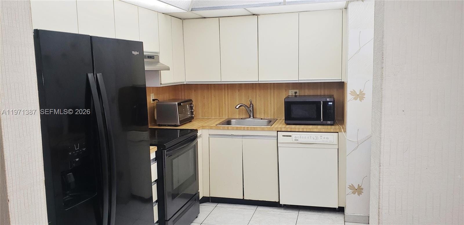18151 NE 31st Court 906, Aventura, FL 33160 photo 12