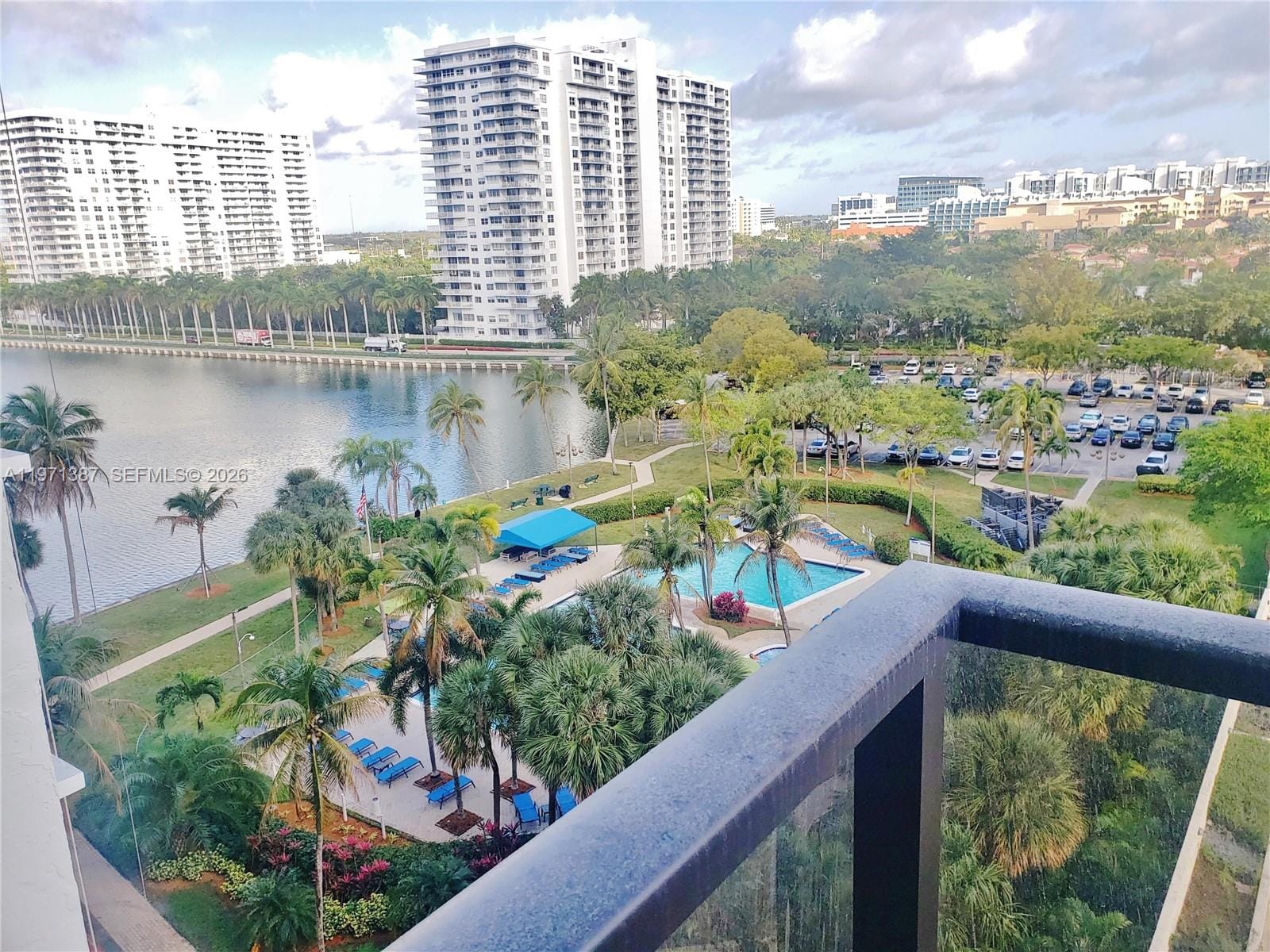 18151 NE 31st Court 906, Aventura, FL 33160 photo 8