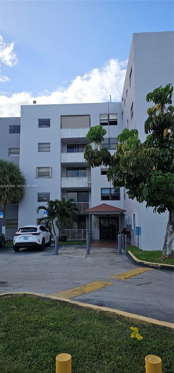 8145 NW 7th Street 114, Miami, FL 33126, Miami