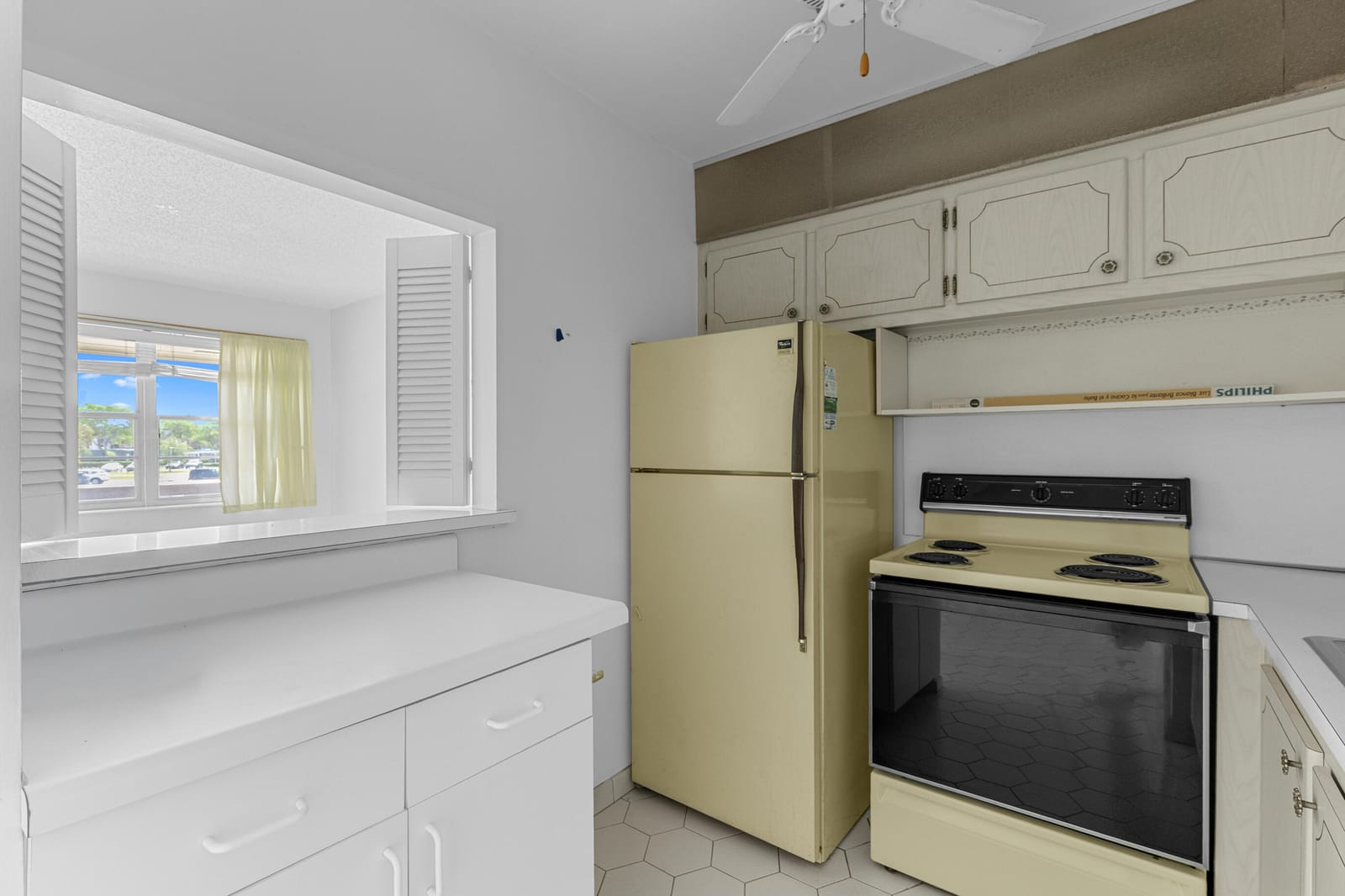 72 Ashby B, Deerfield Beach, FL 33442 photo 12