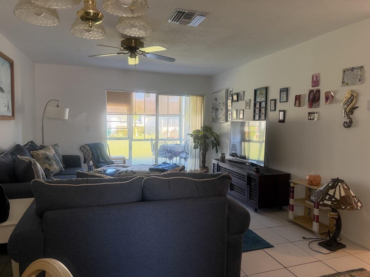 2936 Ashley Drive E B, West Palm Beach, FL 33415 photo 13