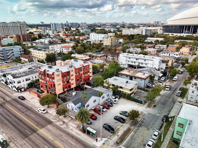432 NW 12th Avenue, Miami, FL 33128