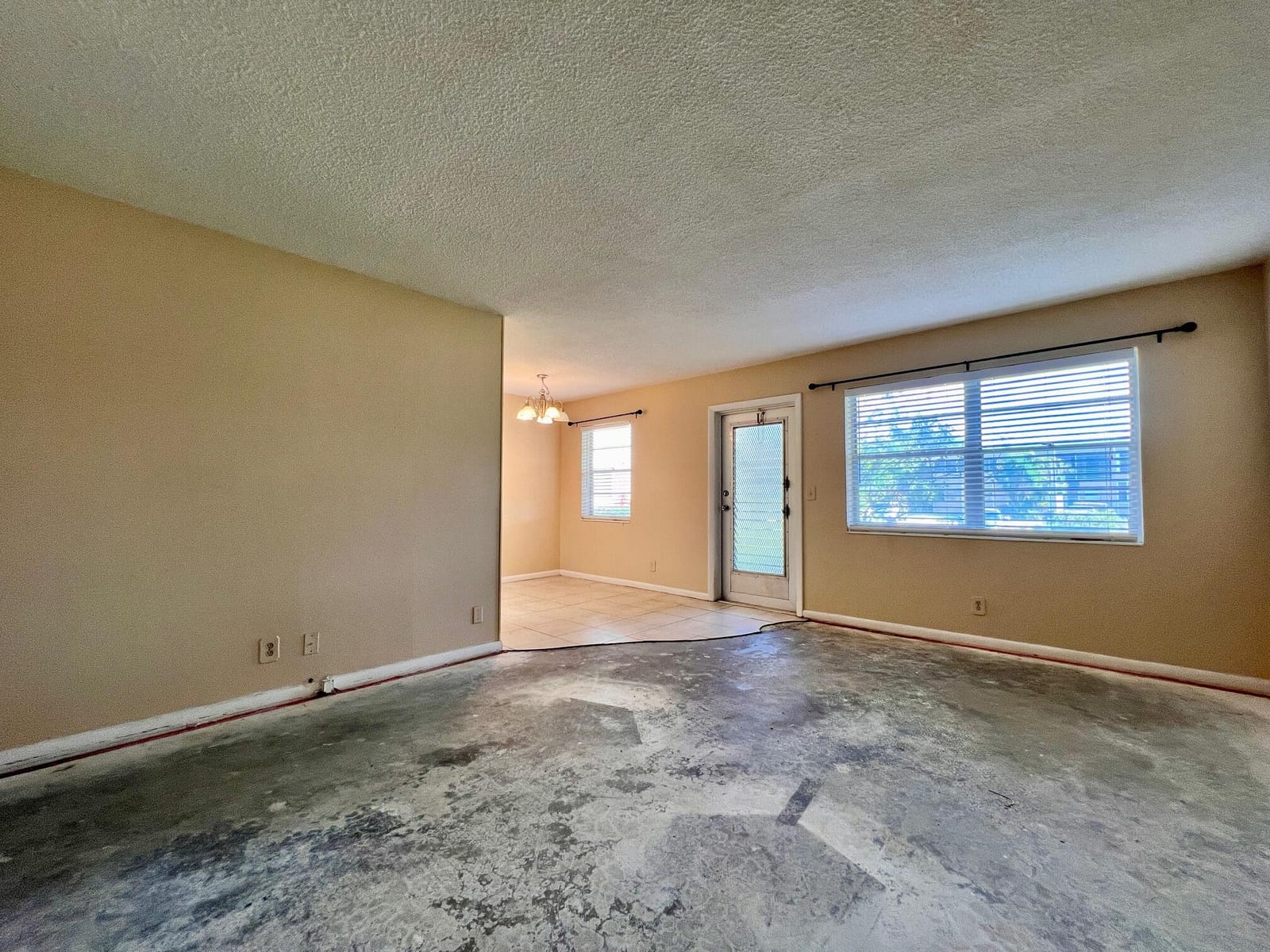 240 Bedford J, West Palm Beach, FL 33417 photo 6