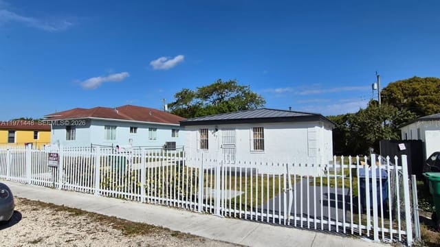 1827 NW 74th Terrace, Bethune Homesites, Miami, FL