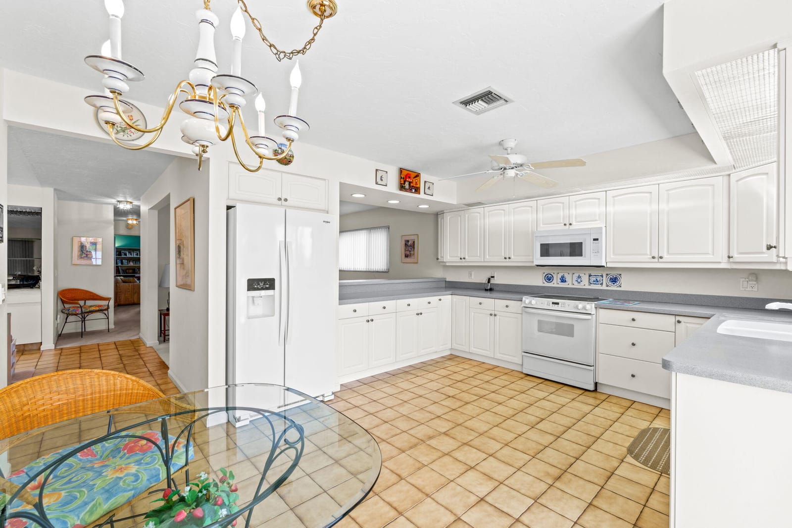 2330 SW 23rd Cranbrook Drive, Boynton Beach, FL 33436 photo 11