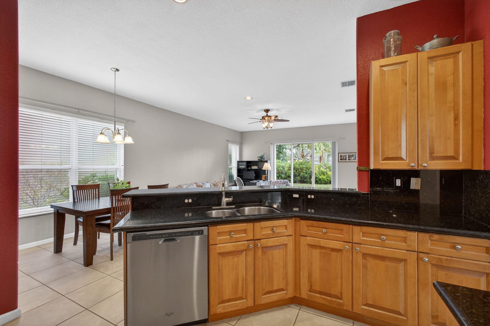 5002 Victoria Circle, West Palm Beach, FL 33409 photo 17