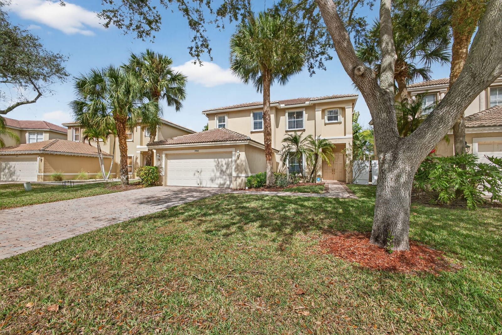 5002 Victoria Circle, West Palm Beach, FL 33409 photo 3