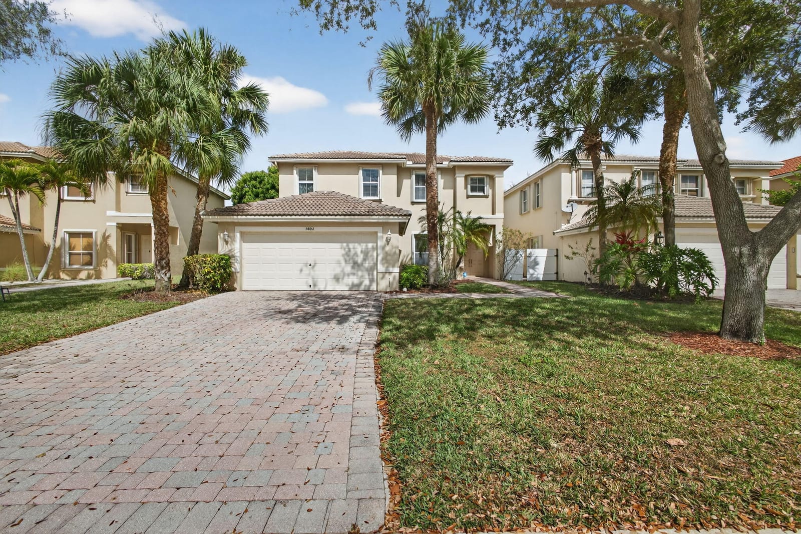 5002 Victoria Circle, West Palm Beach, FL 33409 photo 4