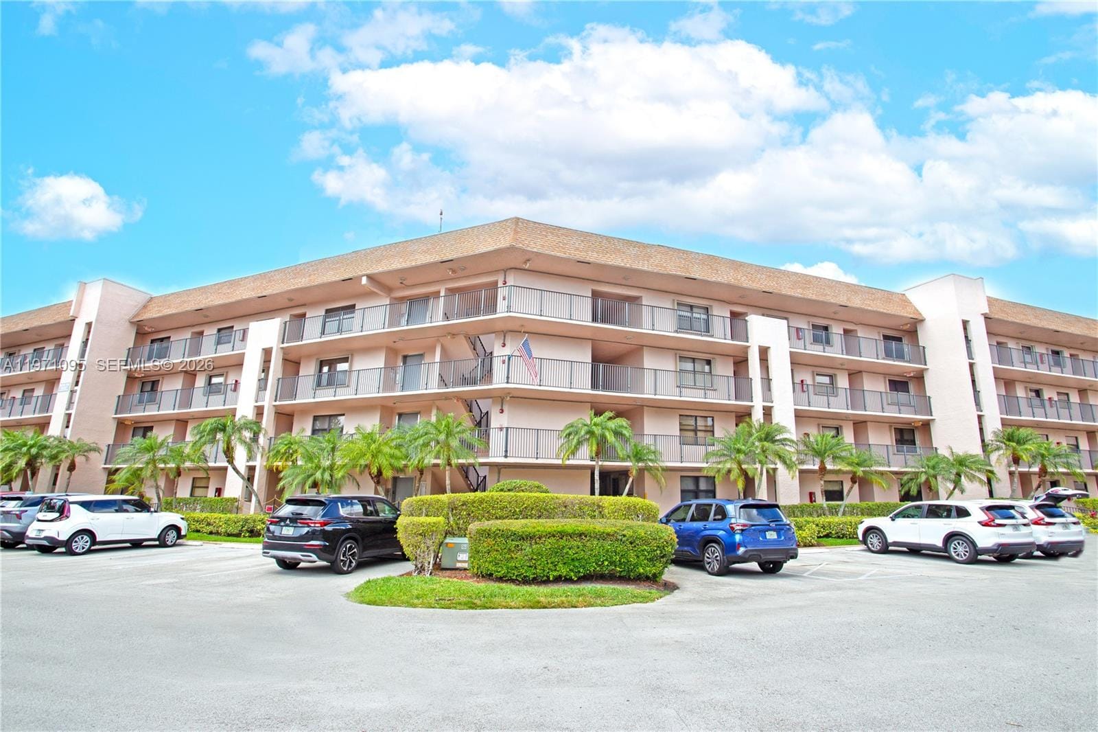 10207 Sunrise Lakes Boulevard 204, Sunrise, FL 33322 photo 9