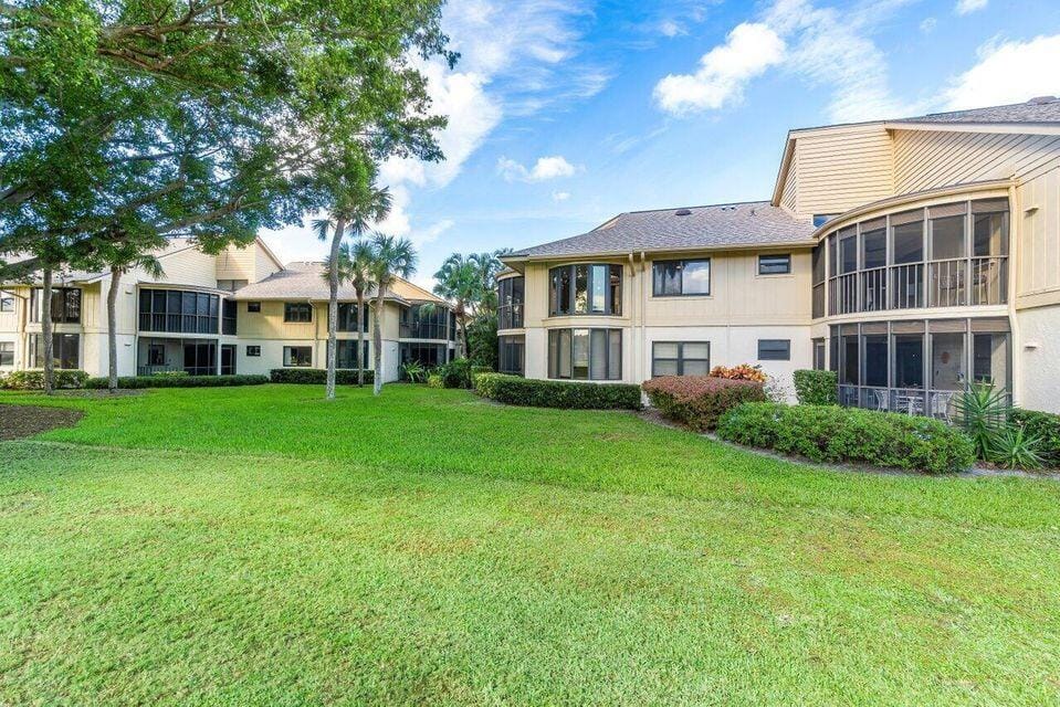 17138 Waterbend Drive 217, Jupiter, FL 33477 photo 30