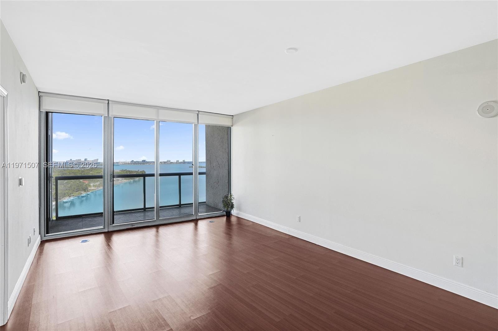 601 NE 36th Street 1908, Miami, FL 33137 photo 23
