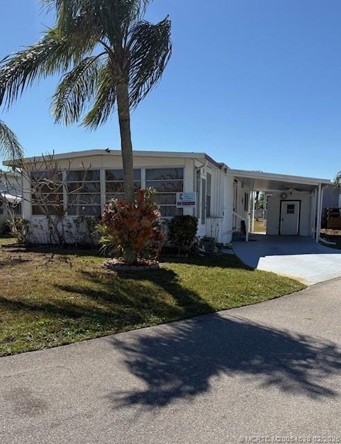11 Cozumel Lane, Port St. Lucie, FL 34952
