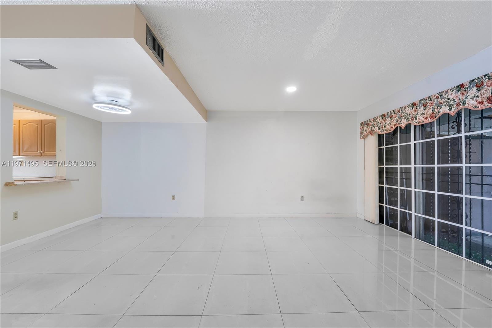 5433 NW 169th Street — photo 3