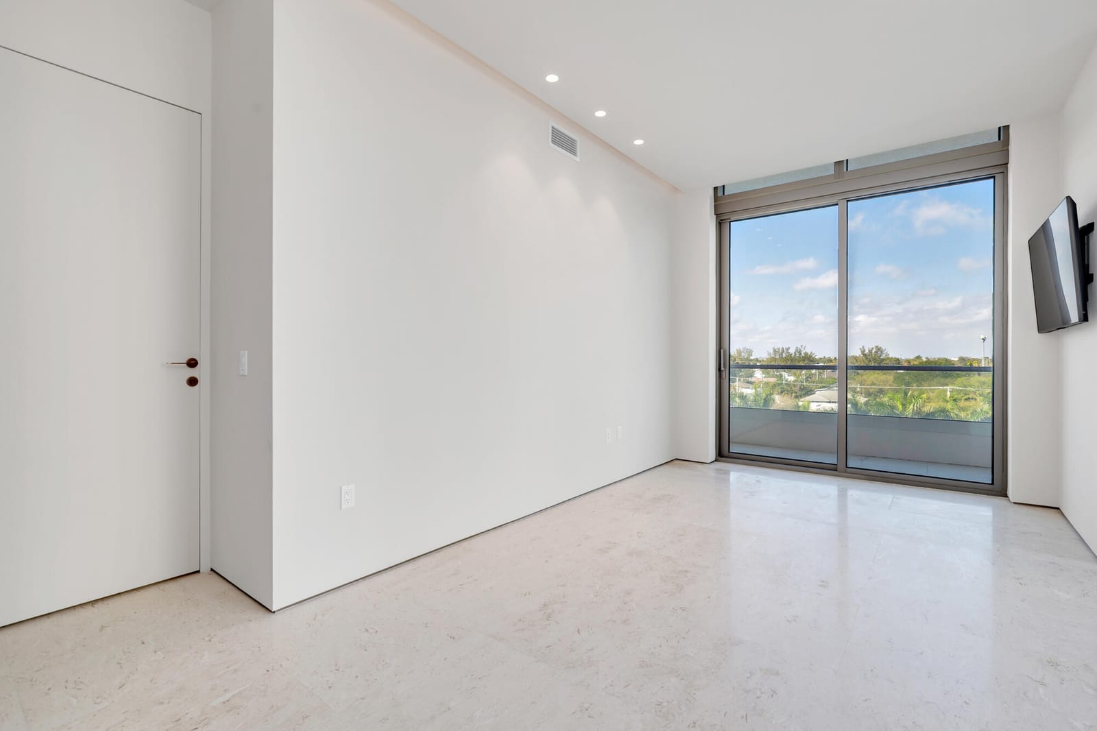 200 Arkona Court 501 — photo 11