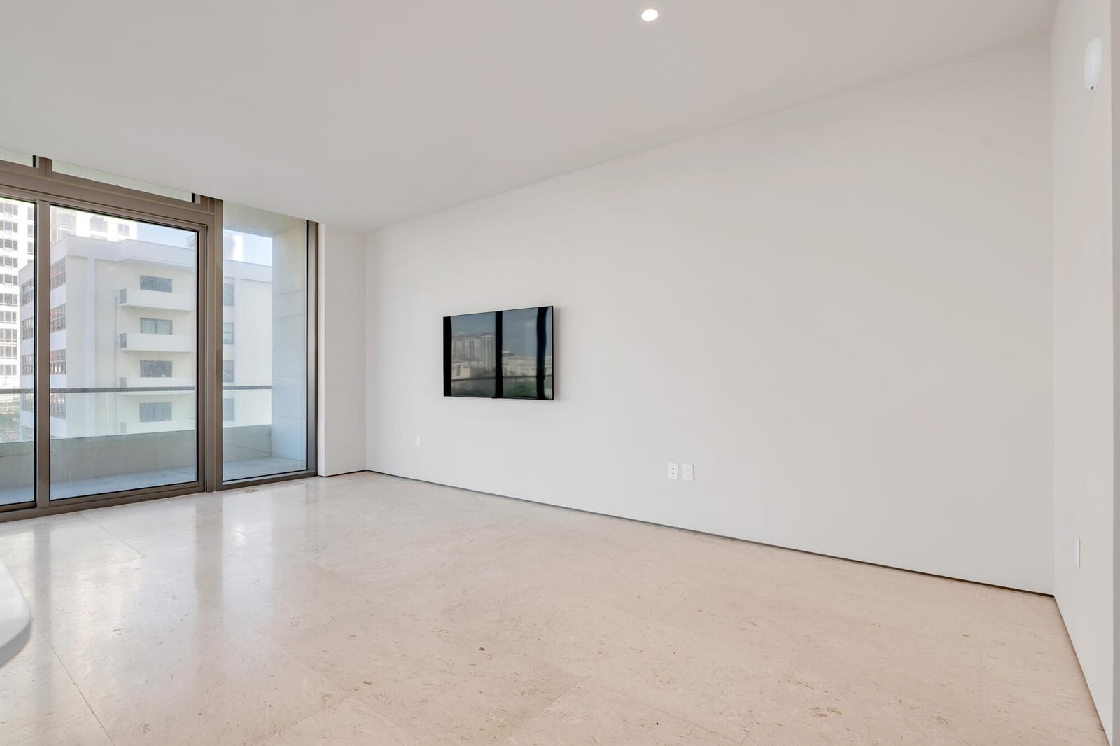 200 Arkona Court 501 — photo 9