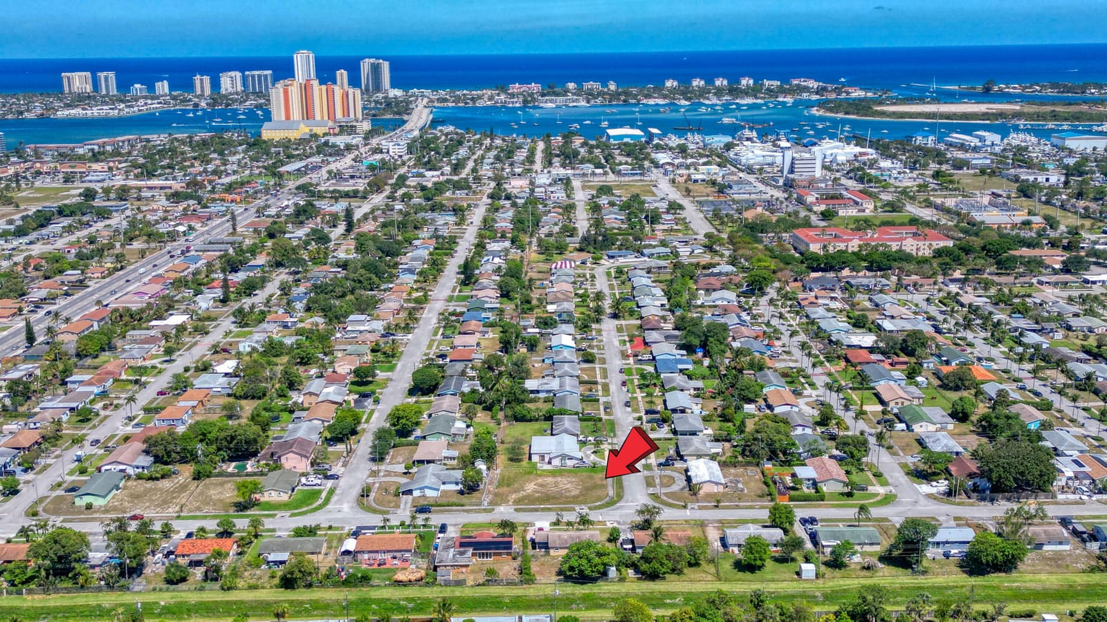 398 W 23rd Street, Riviera Beach, FL 33404 photo 15