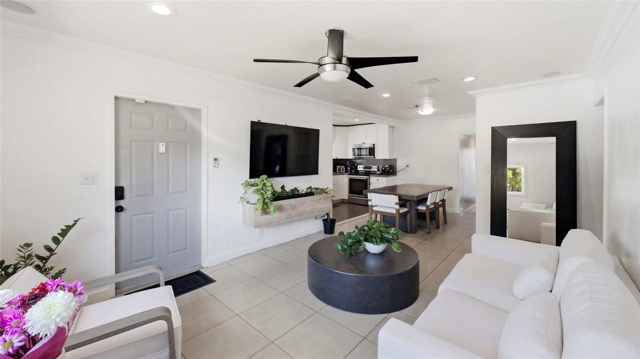 1234 NW 7th Avenue, Fort Lauderdale, FL 33311, Fort Lauderdale