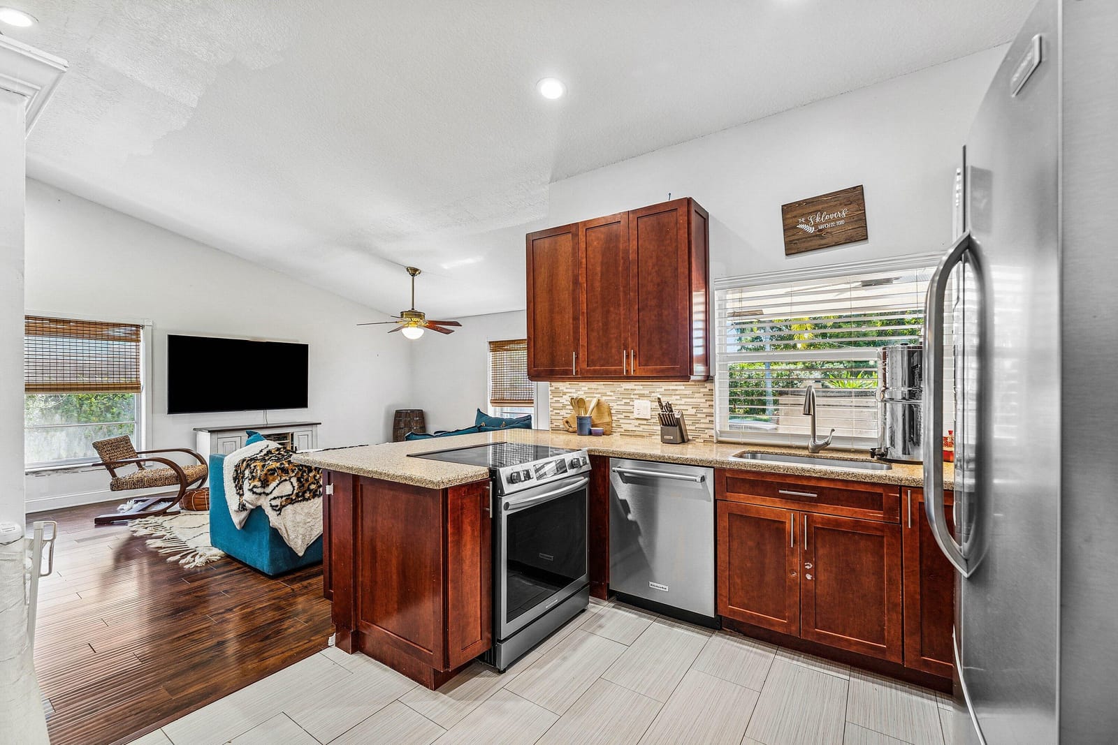 838 NW 9th Way, Boynton Beach, FL 33426 photo 12