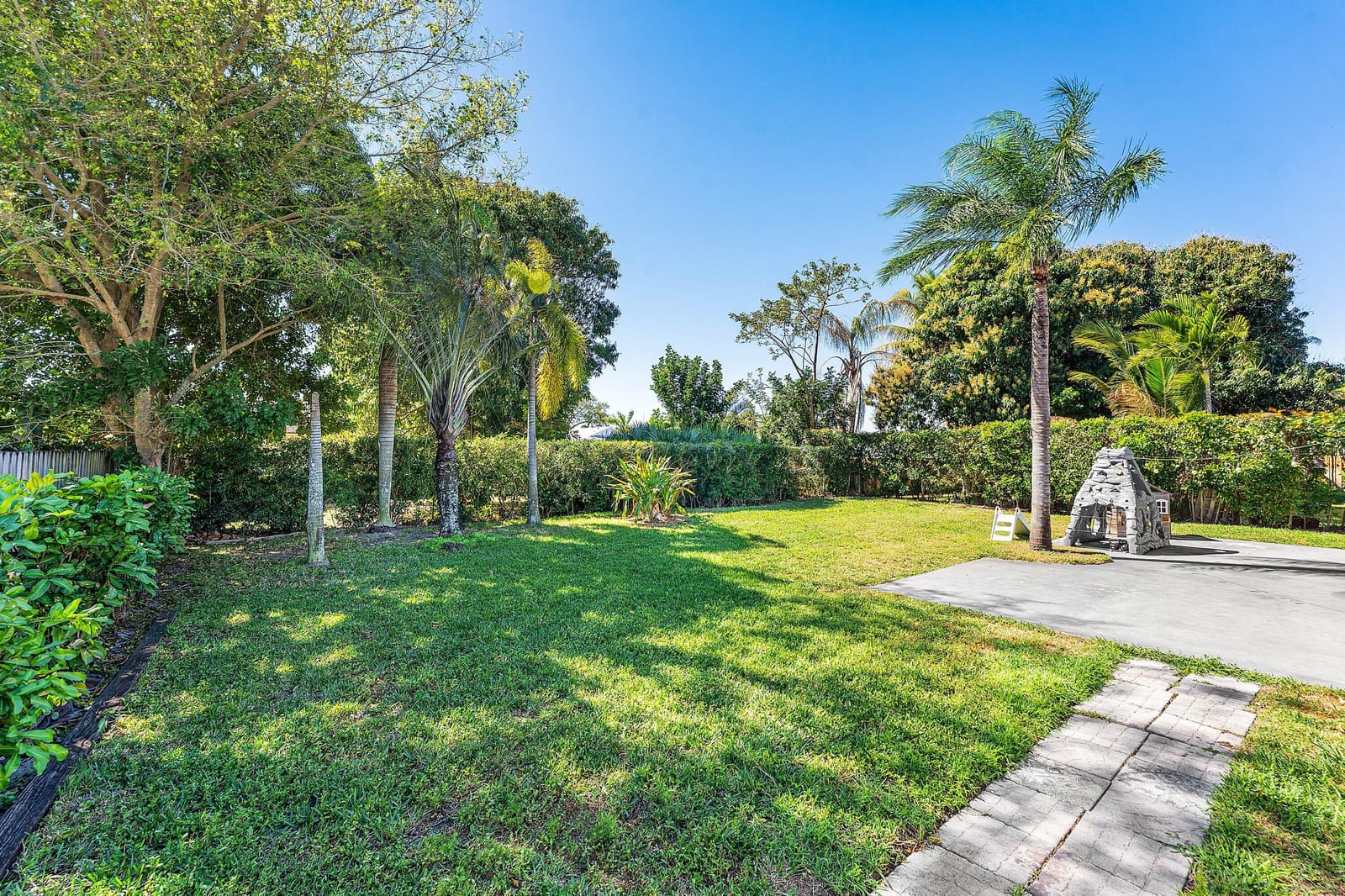 838 NW 9th Way, Boynton Beach, FL 33426 photo 25