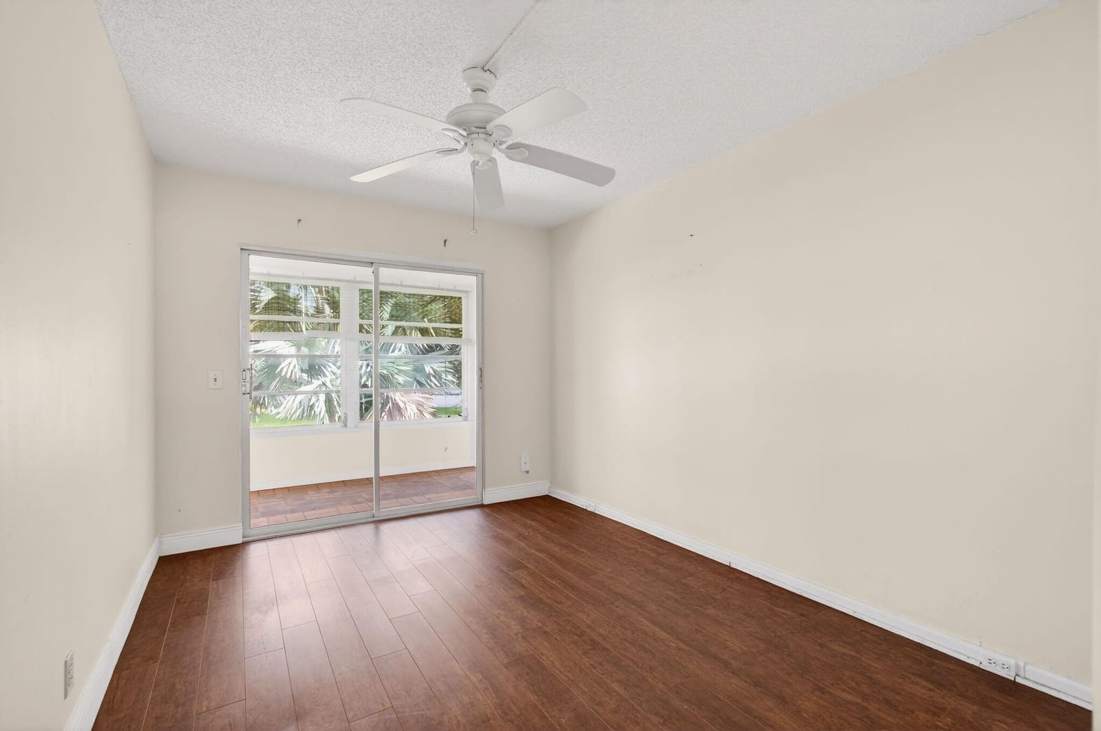 263 Ventnor R, Deerfield Beach, FL 33442 photo 18