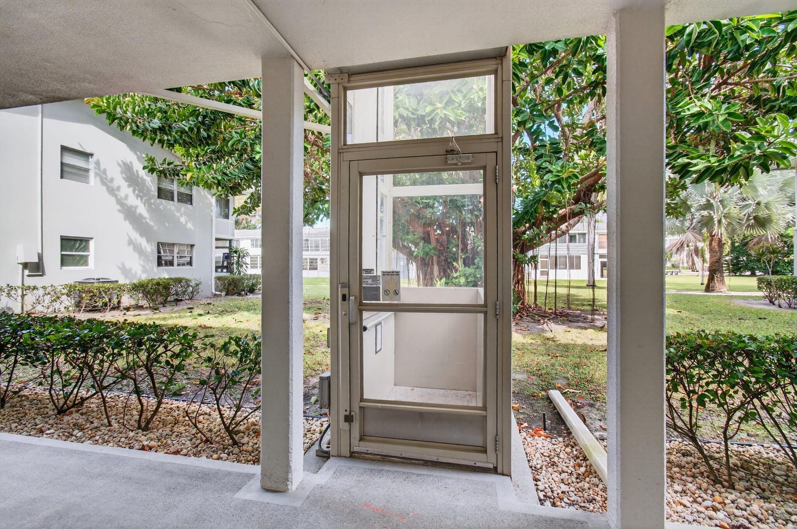 263 Ventnor R — photo 3