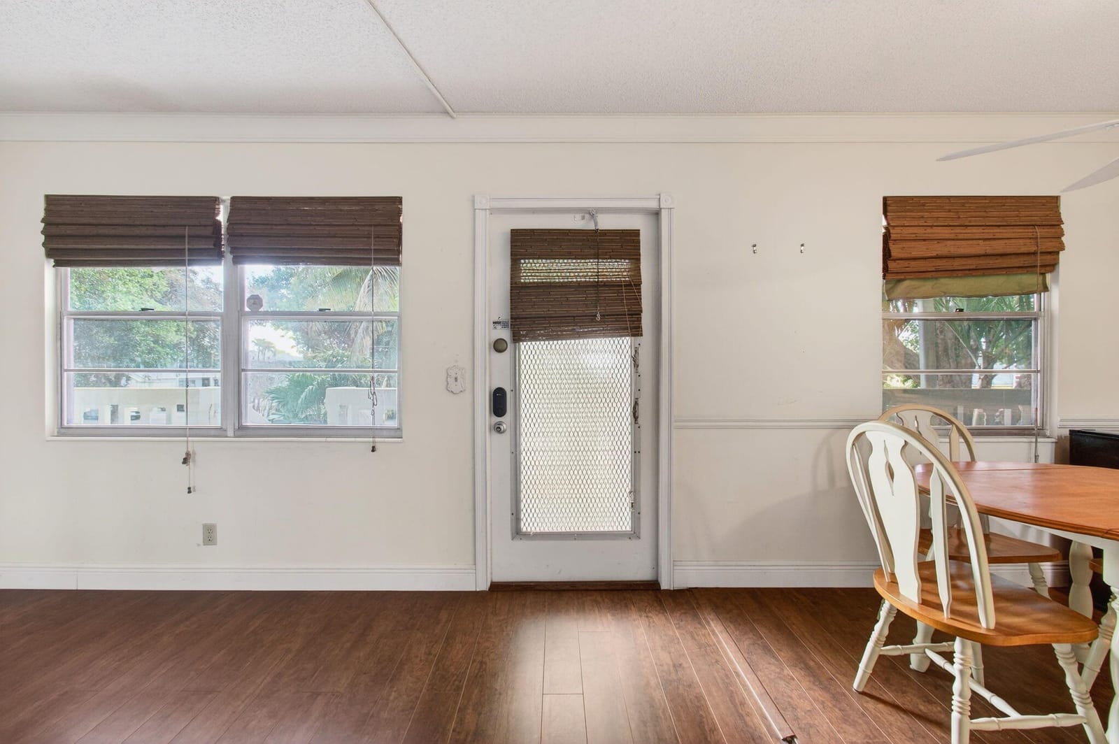 263 Ventnor R — photo 4