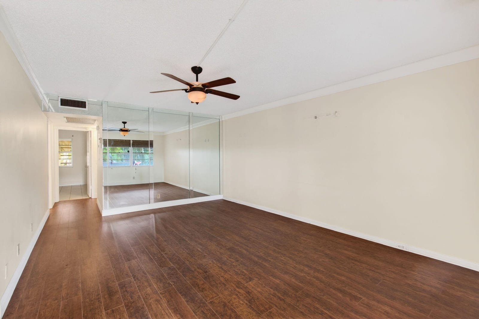 263 Ventnor R — photo 10