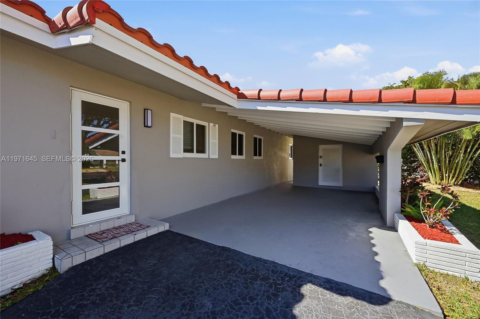 1950 NE 55th Court, Fort Lauderdale, FL 33308 photo 2