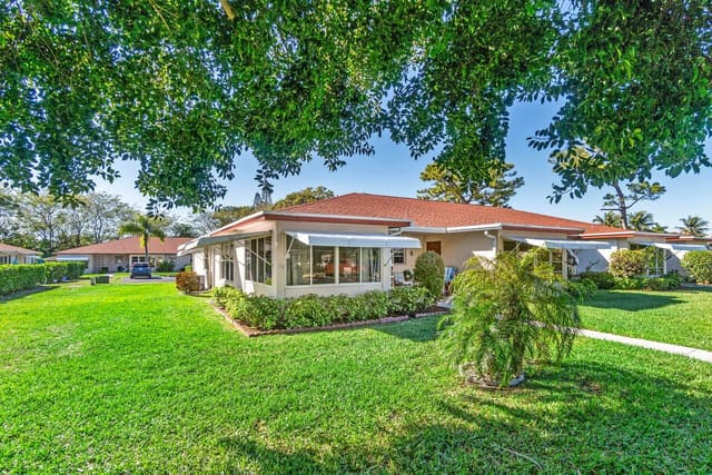 4850 NW 4th Street A, Delray Beach, FL 33445
