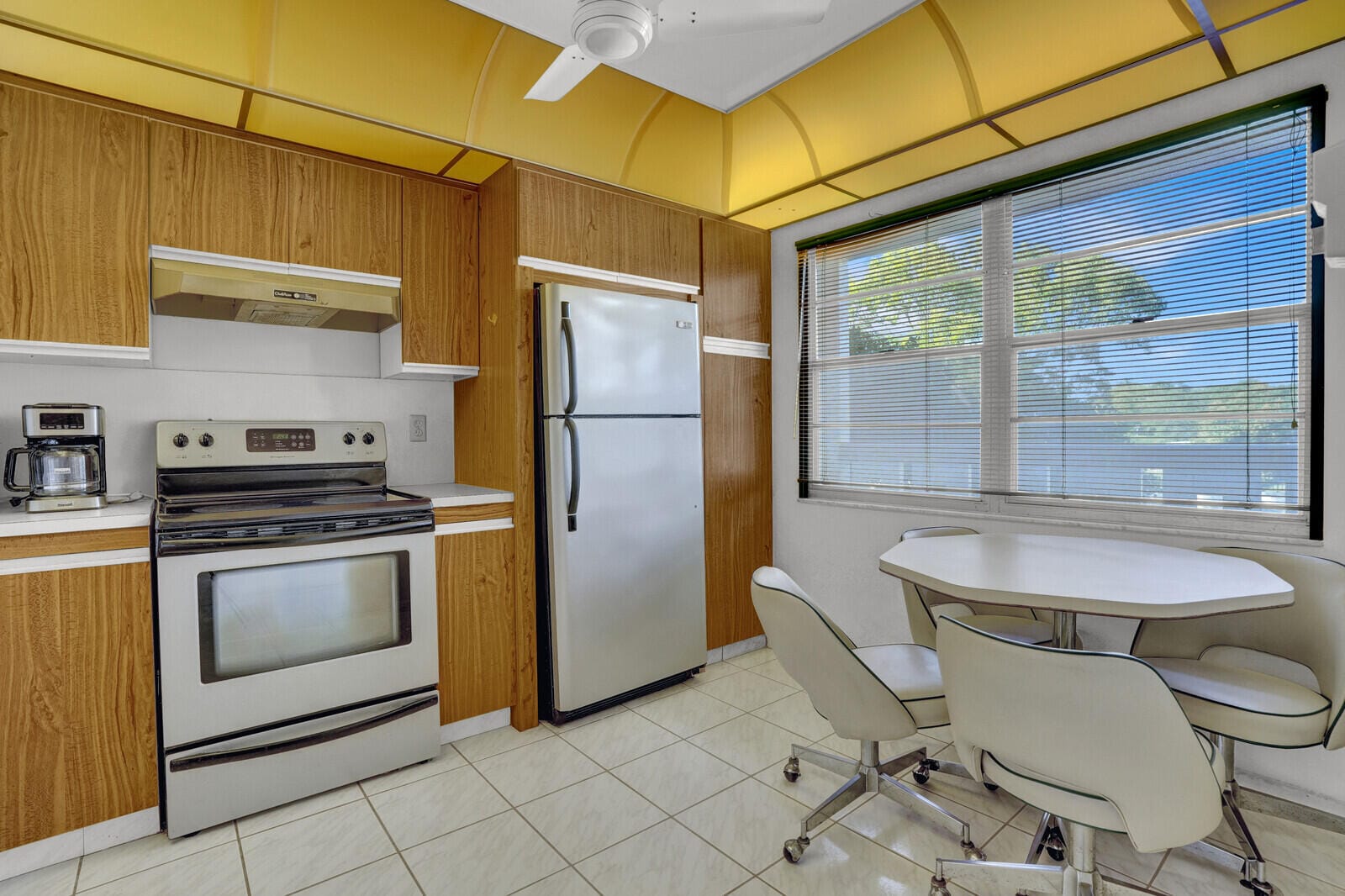 2102 Lucaya Bend F2 — photo 10