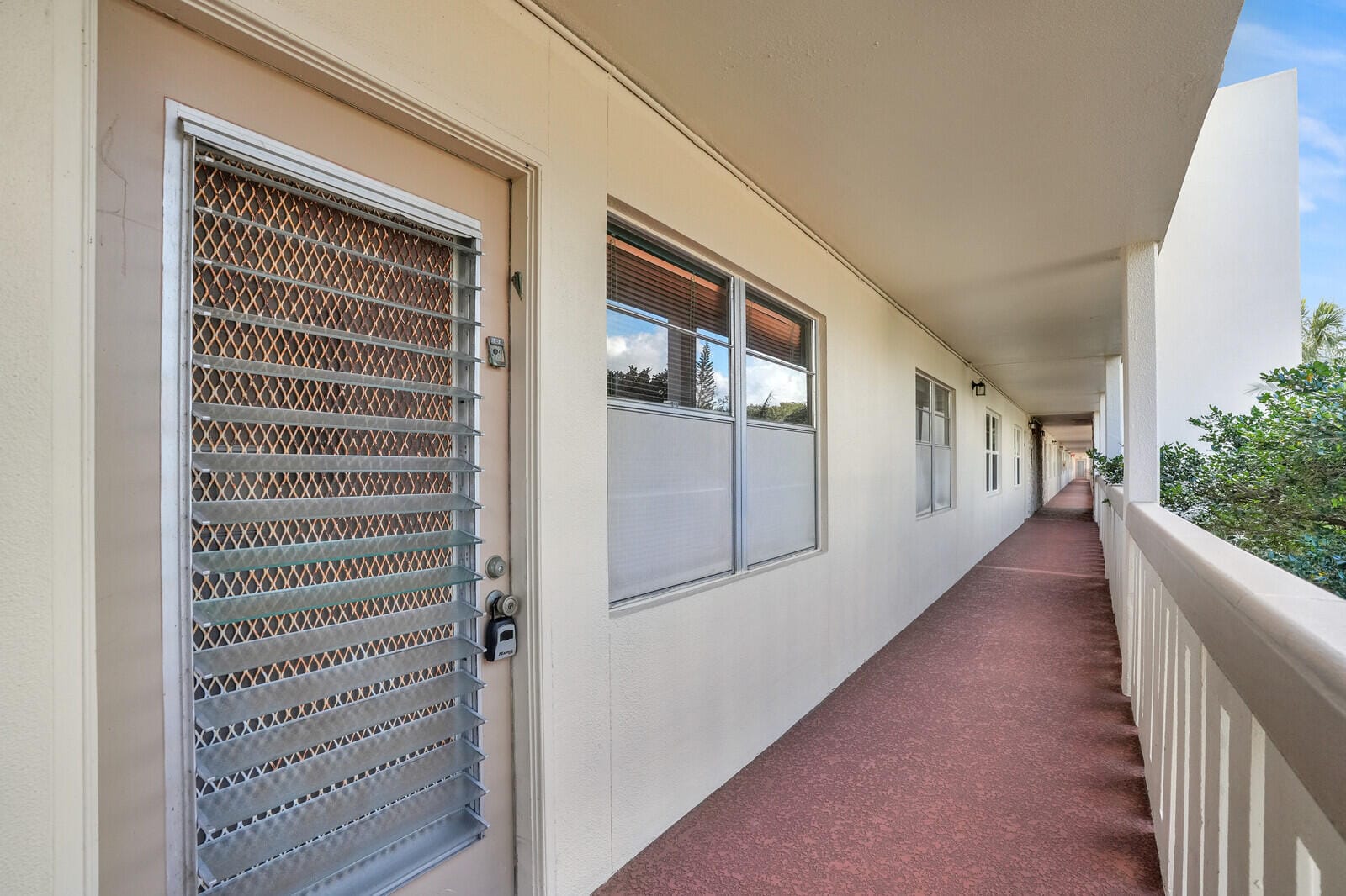 2102 Lucaya Bend F2 — photo 3